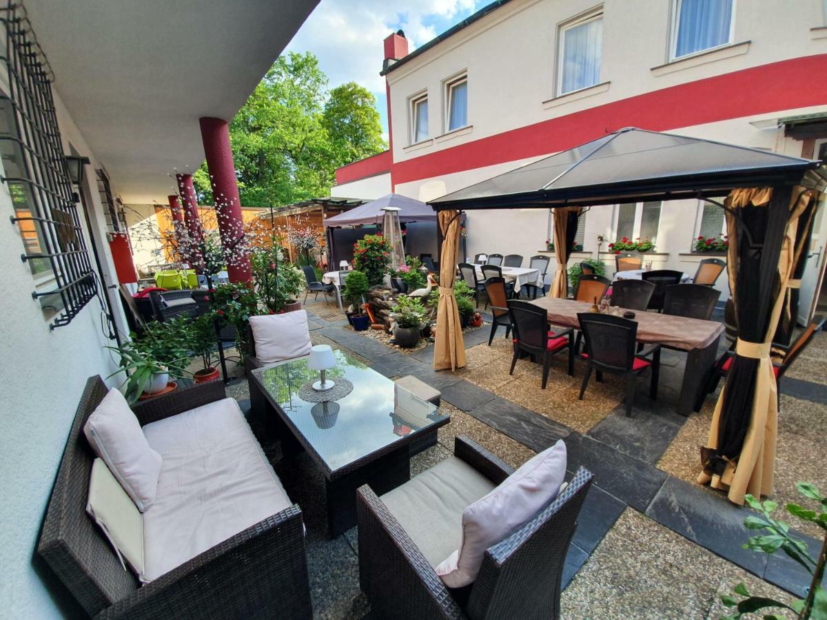 Hotel & Restaurant Krone Rehau Екстер'єр фото